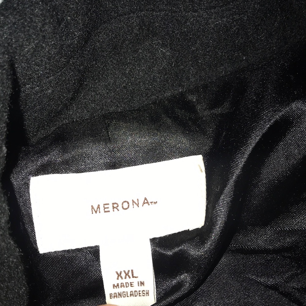 Button up jacket - Picture 2 of 2